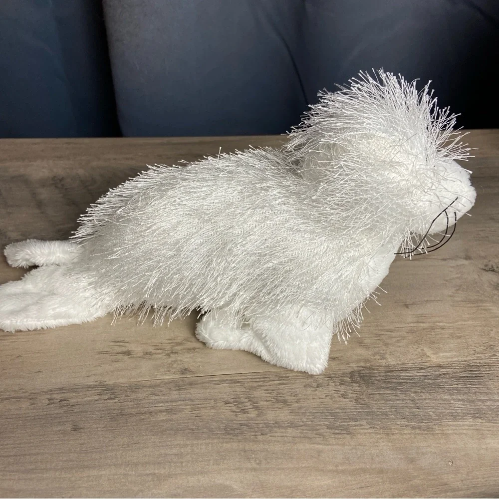 Ganz Webkinz White Seal Fuzzy Eyelash Stuffed‎ Animal Toy Plush NO Code 10”